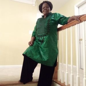 Meet your Posher, Mamie furaha